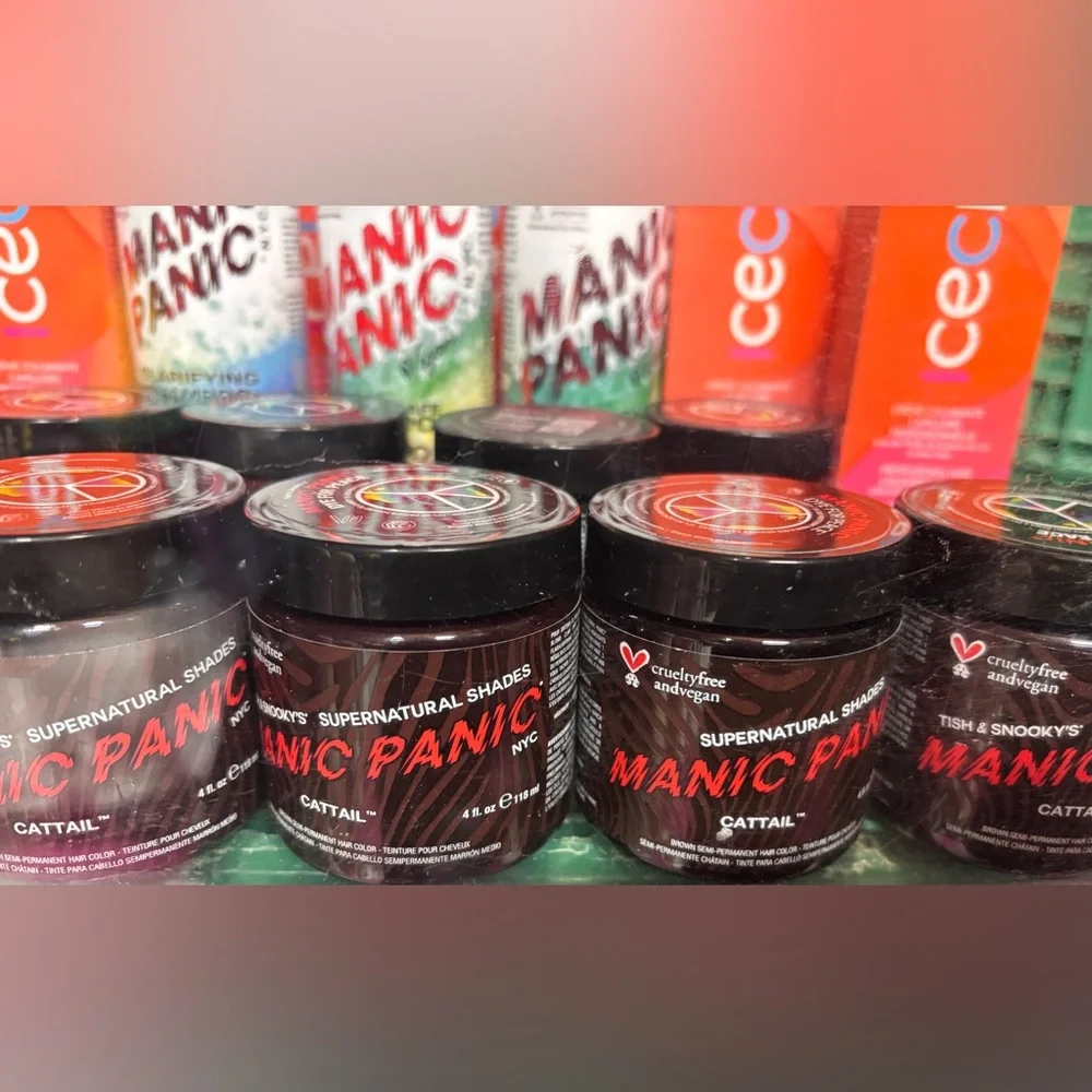 21 pc Set Hair Colour with Manic Panic Color Safe Shampoo - Picture 3 of 7